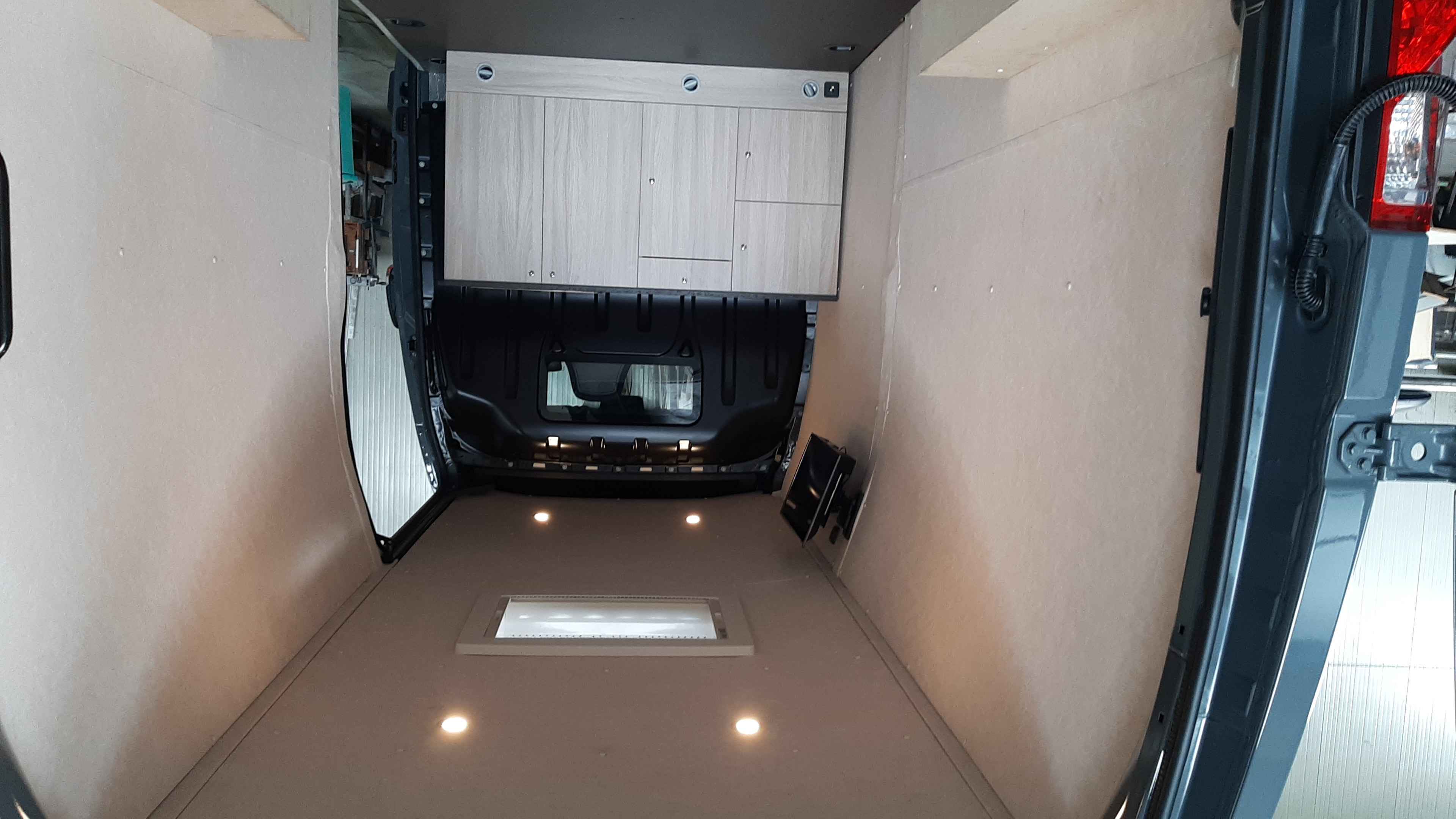 led-in-camper